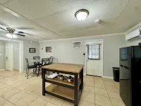 Charming 1-bedroom Getaway in the heart of Kilgore