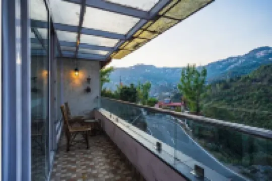 Nirvana Holiday Apartment - 04 Bedroom with Living