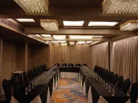 Dragonfly Hotel- the Art Hotel Hotels near Gilbert Hill