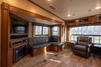 Luxury RV Retreat wd Firepit and Grille– Serene Wooded Stay Near Red River Gorge