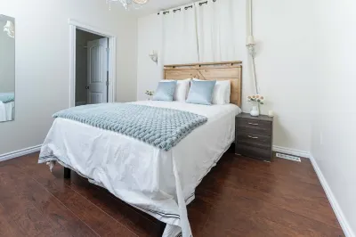 Northern Solace, 2 bedrooms, 2 bathrooms, kitchen, living room, Airport pick up Hotel a 