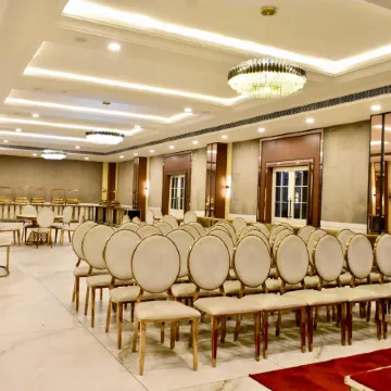The Prince Zenq Xpress Resortt Rohtak