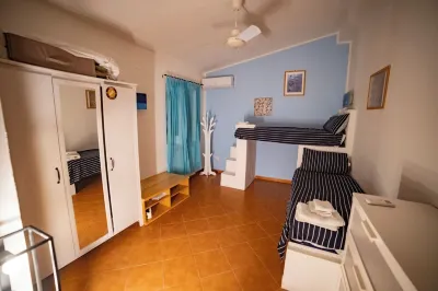 Dream Vacation in Calabria: Villa with Patio 200 METERS from the Sea Free Parking Отели в г. 