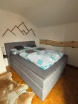 Seidenhuhn vacation apartment - dog-friendly apartment with balcony and mountain view 키퍼스펠든 호텔