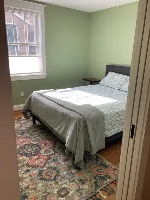 Kensington One Bedroom Near Strathmore Music Center and NIH