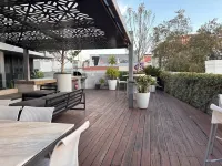 Top Floor Apartment in the heart of Prahran 그래턴 가든스 주변 호텔