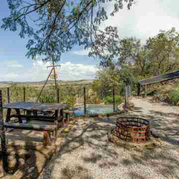 Log Home (with Hot Tub) Overlooking The Lion & Safari Park Hotel Exterior