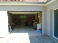 Spacious 4-bedroom house close to the cycle route, climbing area and shops Hotel a Baume-les-Dames