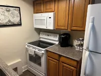Midtown Garden Apt – Great Location & Privacy – Near Downtown, FSU, & Hospitals