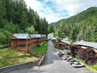 Carson Hot Springs Resort & Spa - parking