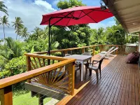 Lovely townhome with ocean views and lush gardens with free WiFi in Korotogo Hotels in Korotogo