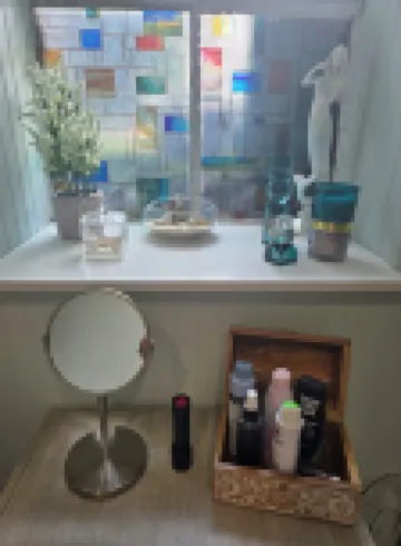 Mini Aruba Glamper in Dover with WiFi, AC and guest access to backyard oasis