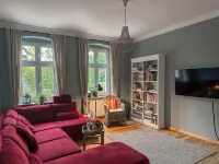 Landhaus hinter'm See vacation apartment Landliebe luxurious winter garden tiled stoves Uecker-Randow 호텔