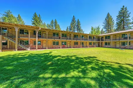 The Lodge at Lake Tahoe Отели в г. Саут Лейк Тахо
