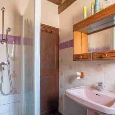 Independent apartment for 4 to 5 people, town center and very quiet. Rooms