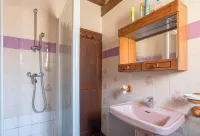 Independent apartment for 4 to 5 people, town center and very quiet. Hotels in Mirepoix