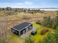 "Tenna" - 250m to the Fjord Hotels in Hojslev