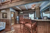 Luxury 23-AC Ranch Hot Tub and Hill Country Views!