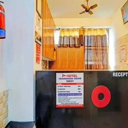 Hotel Vasundhara Grand