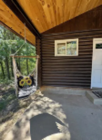 Charming Log Cabin on a Quiet Back Road to Get Away from it All and Enjoy Nature