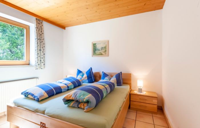 Apartment with Garden Near Hiking Trails