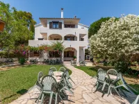 Apartment in Mont-Roig near the Bay - Apartments