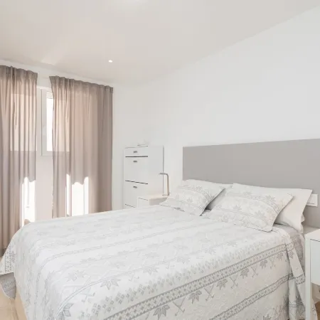 Luisamar Sea View - Apartment In S'illot