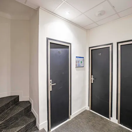 Hotel Avaton - Cosy bedroom - Cannes Centre