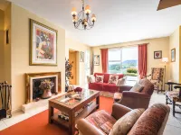 Villa in Limoux with Private Pool & Mountain Views Hotels in Limoux