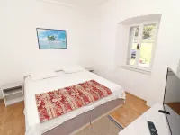 Apartment Lepur Slano - Two-Bedroom Apartment with Terrace Hotels in Slano