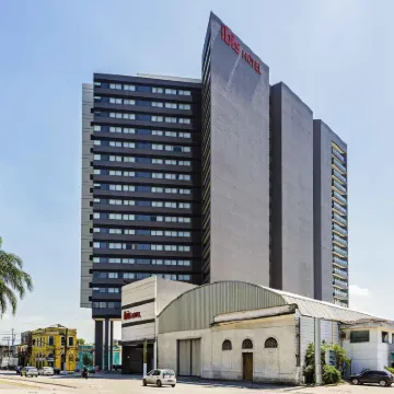 Ibis Santos Valongo Hotels near Monte Serrat