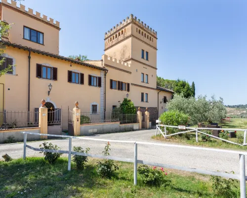 Poolside Leisure in Empoli Hideaway Hotels in Empoli