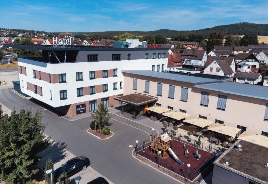 3. 호텔 빅토로사..