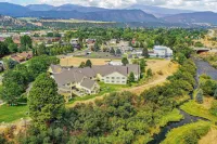 Comfort Inn & Suites Carbondale on the Roaring Fork Hotels in Basalt
