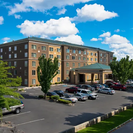 Oxford Suites Spokane Downtown
