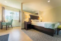 Sun & Ski Inn and Suites