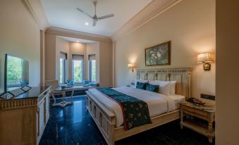 Umaid Palace - Luxury Resort Near Jaipur Close to Bhangarh & Chand Baori Stepwell Abhaneri