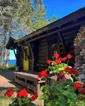 Storybook Northwoods Log Cabin on Lake Superior between Lutsen and Grand Marais