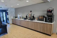 Microtel Inn & Suites by Wyndham Council Bluffs/Omaha - sarapan