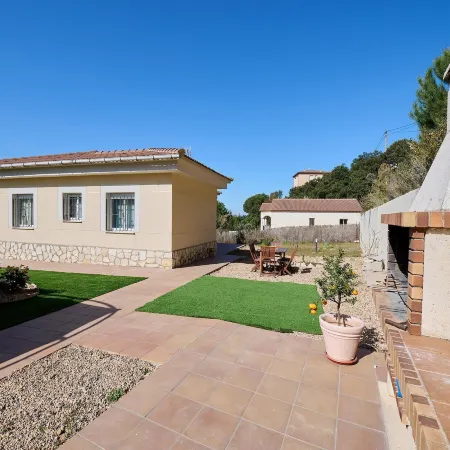 Villa on Costa Brava with Pool & Sea Views
