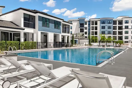 Landing Tampa Westshore - Condos