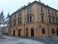 Hotel Metamorphis
