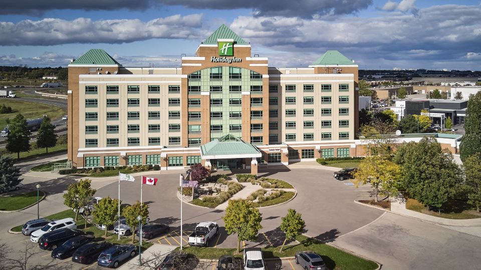 Holiday Inn & Suites OAKVILLE @ BRONTE by IHG