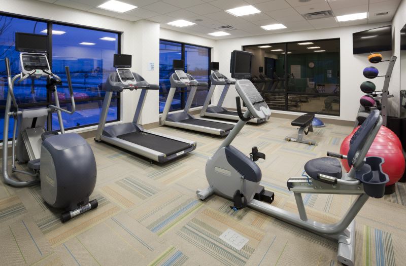 Holiday Inn Express Roseville-ST. Paul by IHG photo 5