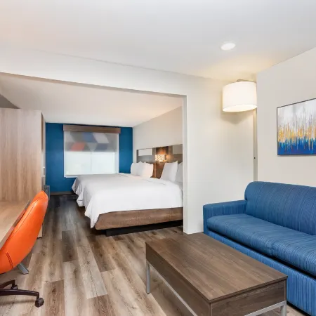 Holiday Inn Express & Suites JACKSONVILLE - BLOUNT ISLAND by IHG
