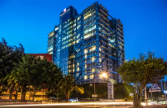 起義者大道嘉年華酒店 起義者大道酒店