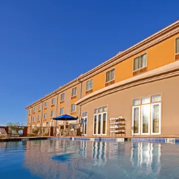 Holiday Inn Express & Suites TUCSON by IHG