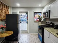 1-BD Home near Stadiums Free Parking - balcone