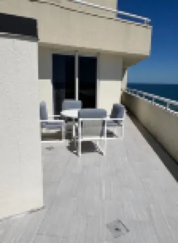 Beautiful Gulf Front Penthouse