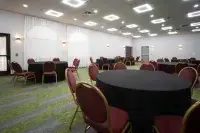 Spark by Hilton Amarillo East - breakfast